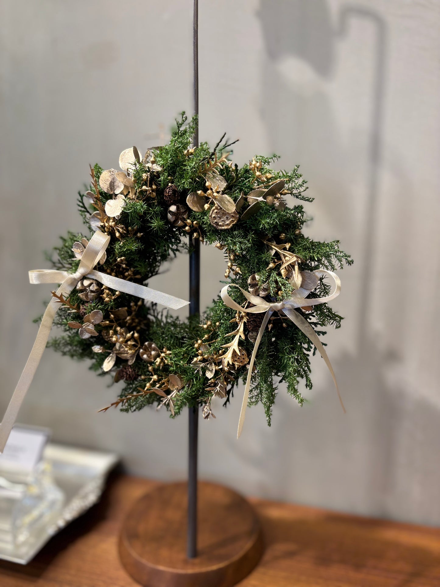Christmas　wreath　～gold～